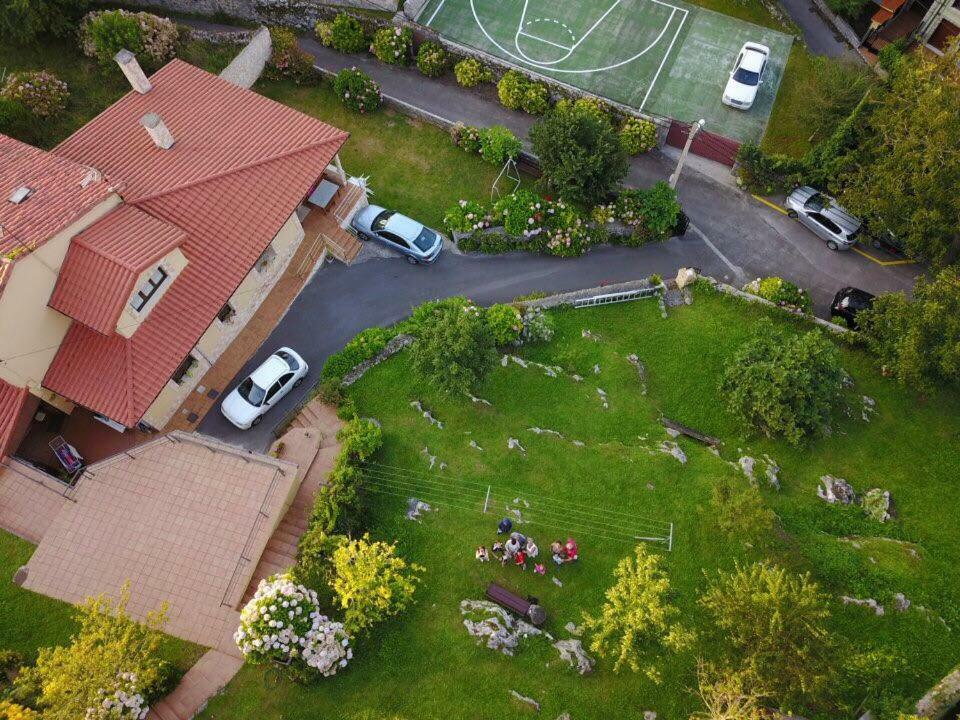 Villa La Casina à Celorio  Extérieur photo